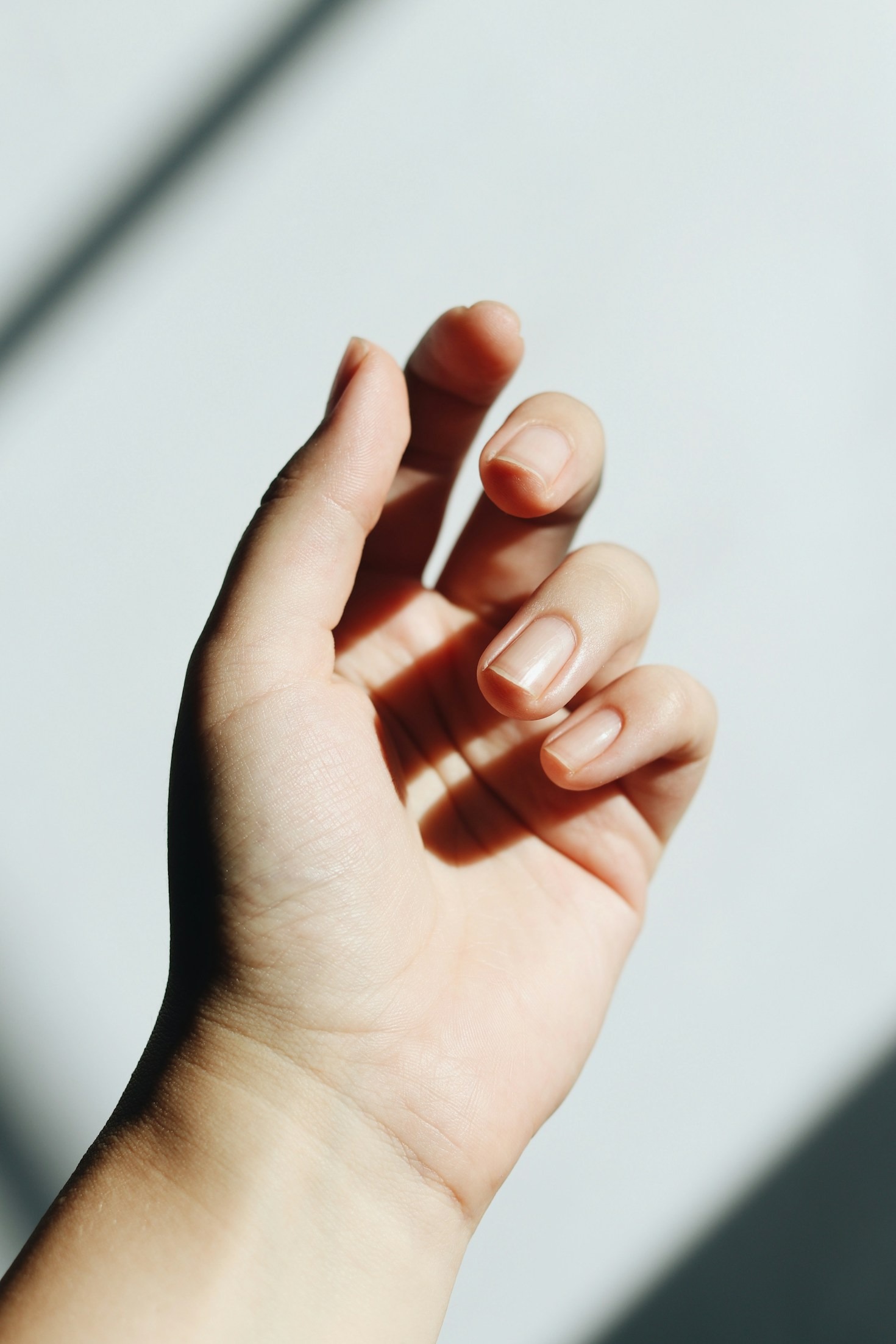 Entendiendo la química detrás de los productos de manicura